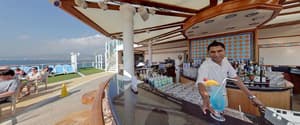 P&O Cruises Ventura Exterior Breakers Bar 2.jpg
